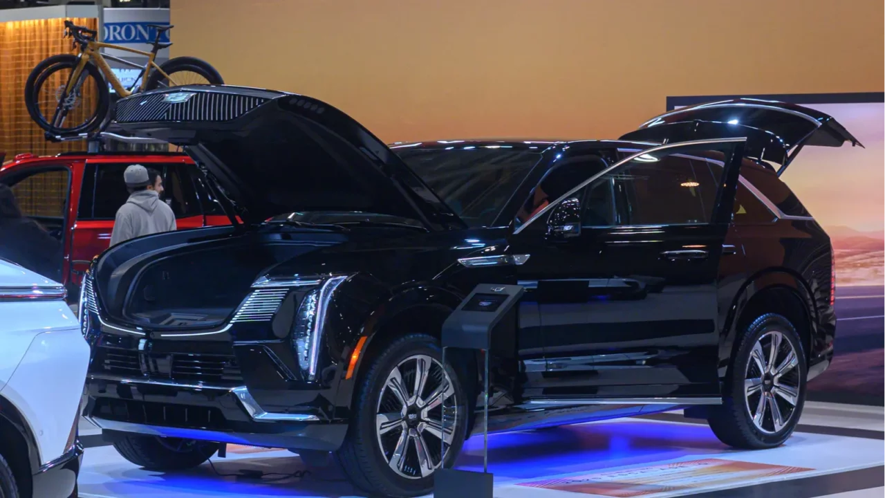 Cadillac 2025 escalade IQ