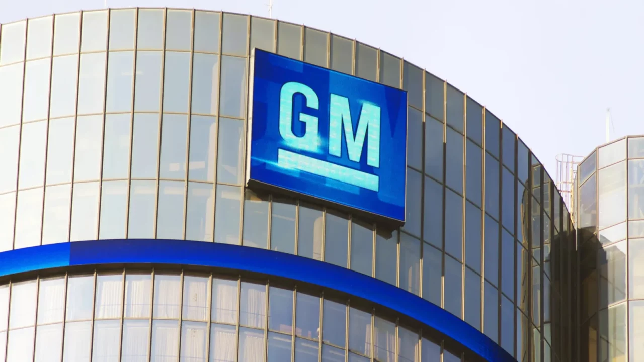 GM banned from sharing driver location data with reporting agencies for 5 years